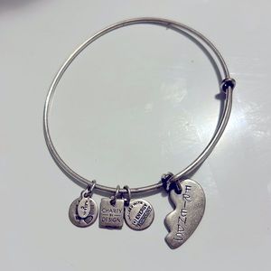 Alex and Ani BFF Best Friends Silver Expandable Charm Bracelet 2012